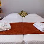 B04 - Luxury 2 Bed With Terrace Pool * לאגוּ‏ש
