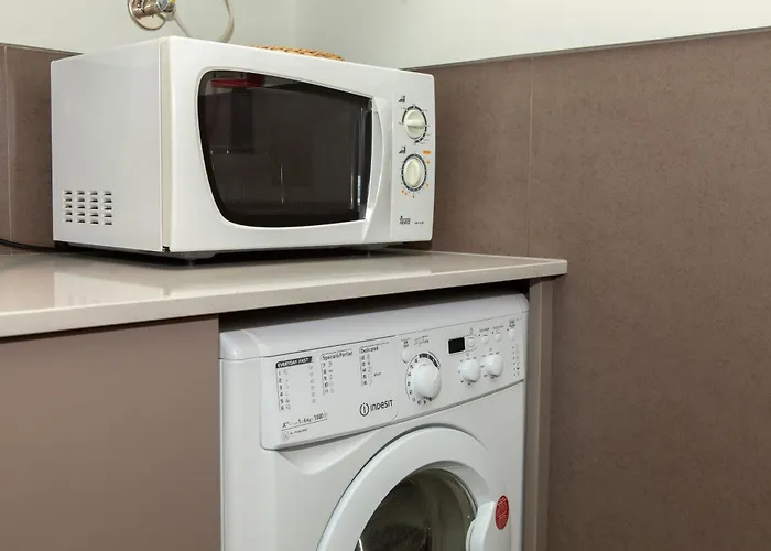 B04 - Luxury 2 Bed With Terrace Pool *