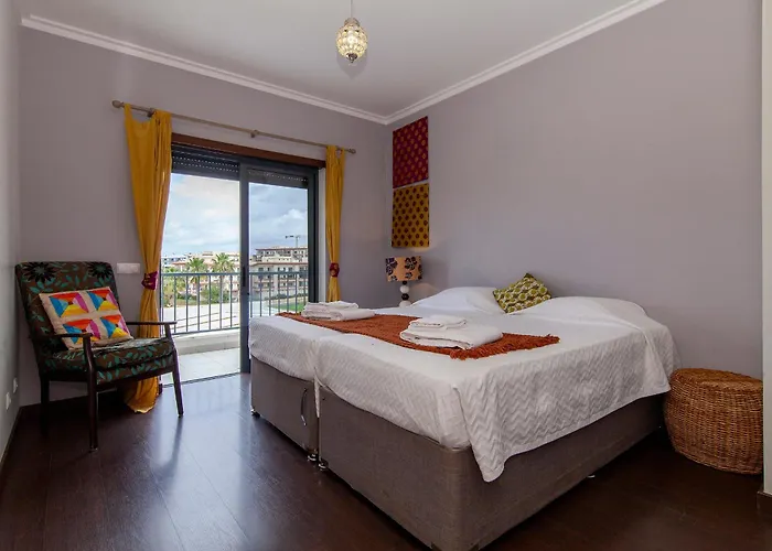 B04 - Luxury 2 Bed With Terrace Pool *