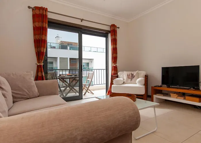 B04 - Luxury 2 Bed With Terrace Pool *