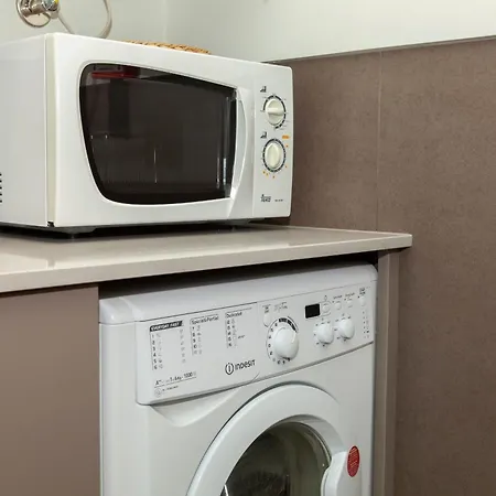 B04 - Luxury 2 Bed With Terrace Pool *