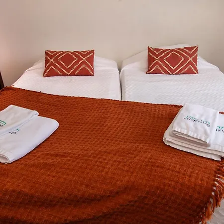 B04 - Luxury 2 Bed With Terrace Pool לאגוּ‏ש