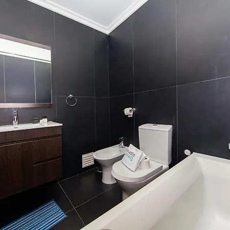 Lägenhet B04 - Luxury 2 Bed With Terrace Pool *